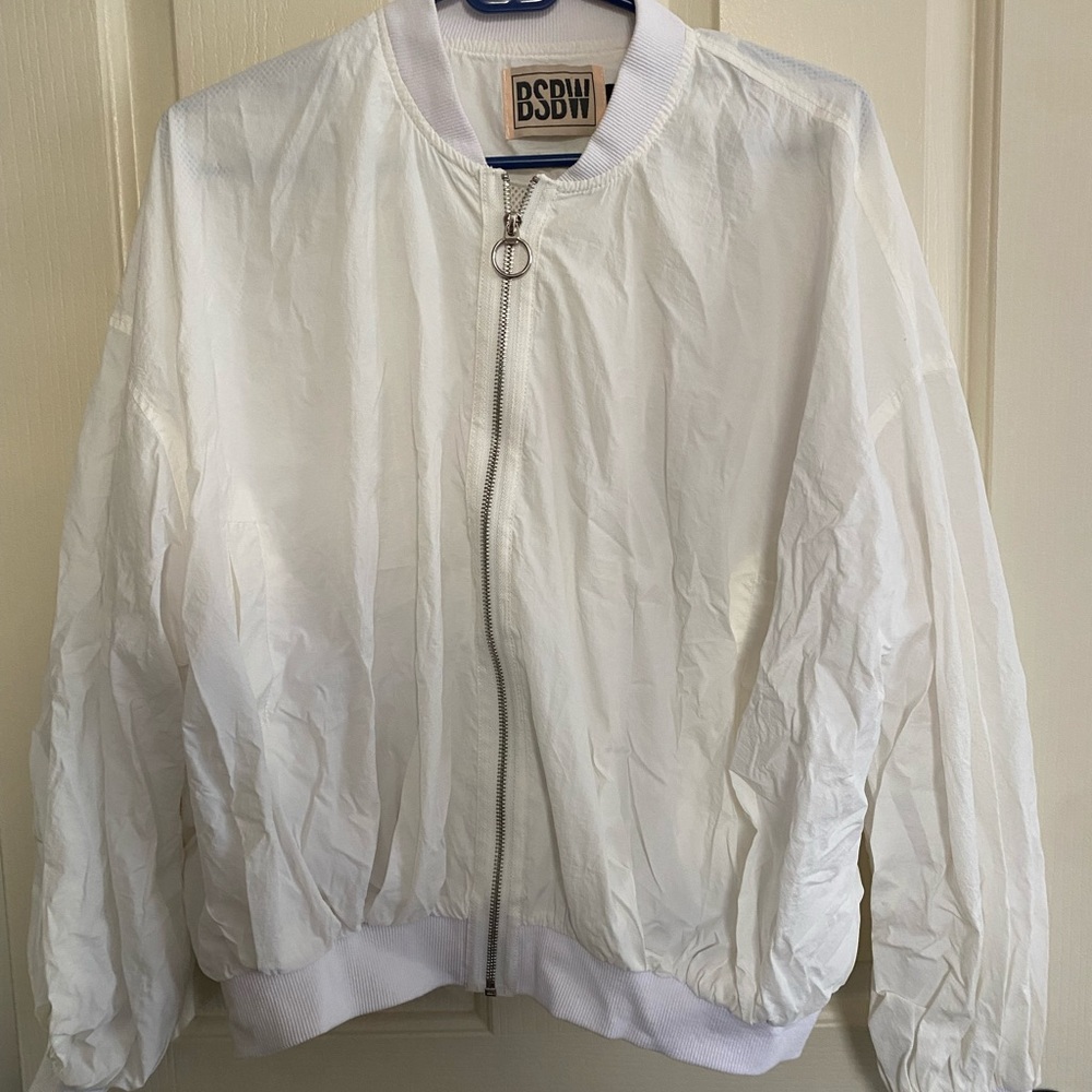 BSBW lightweight white zip up jacket